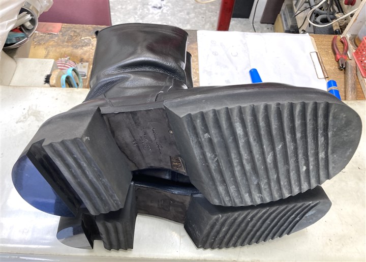 ���b�N�I�E�G���X�y�r�[�g���{�[�K���u�[�c�z�̂��茸�����J�J�g�C���A3