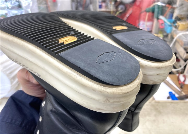 ���b�N�I�E�G���X�y�X�j�[�J�[�Y�z�̃J�J�g�����C���A1