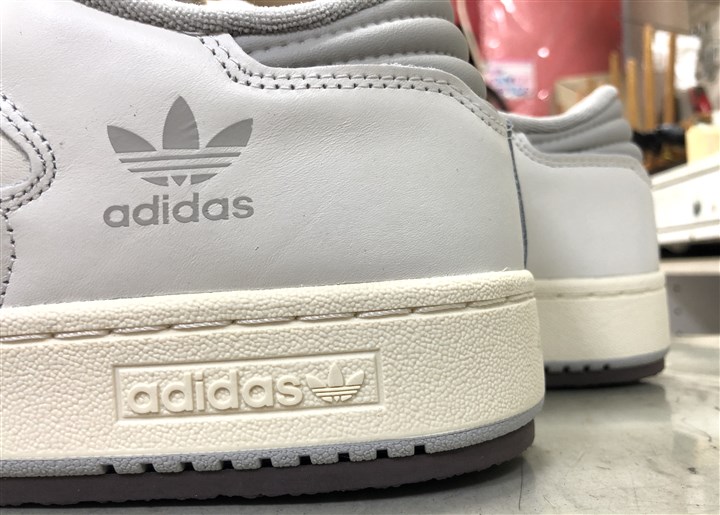 �A�f�B�_�X�̃X�j�[�J�[�\�[���⋭�A3