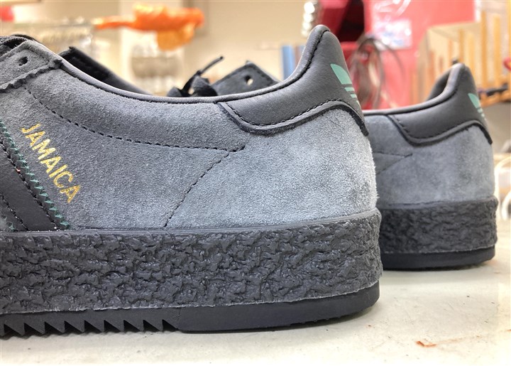 �A�f�B�_�X�y�W���}�C�J�z�̃X�j�[�J�[�\�[���⋭�A3