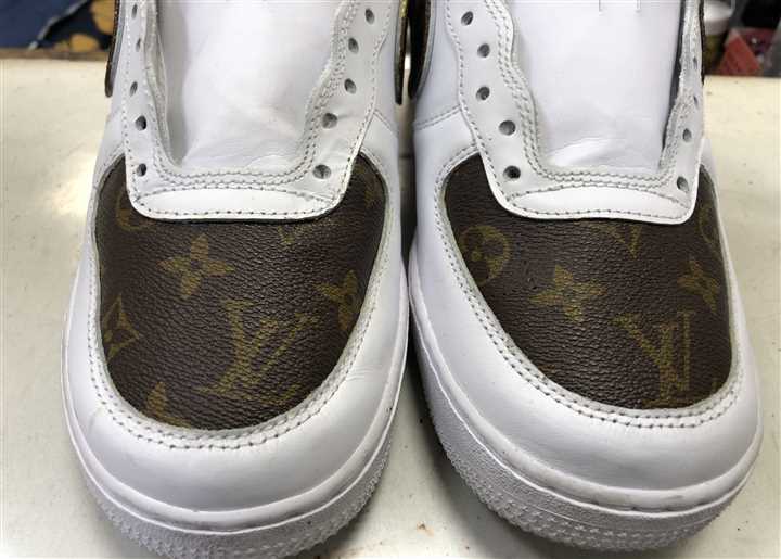 「甲の革劣化をカスタム修理」ナイキ エアホースワン（アフター）