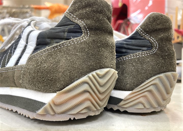 �p�g���b�N�̃A�E�g�\�[���\�ւ��C���A3