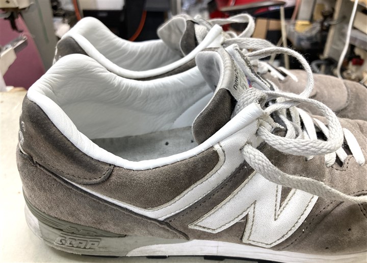 �j���[�o�����X576�̃J�J�g�j��C���A3