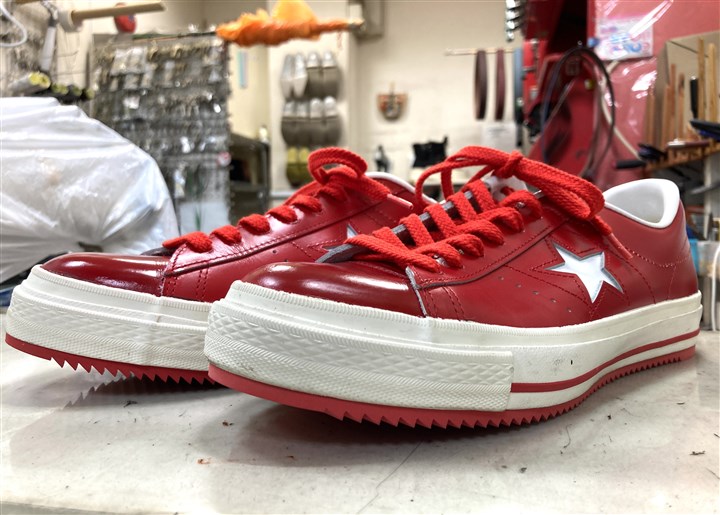 コンバース【ワンスター】の底をシャークソールレッドで補強、4