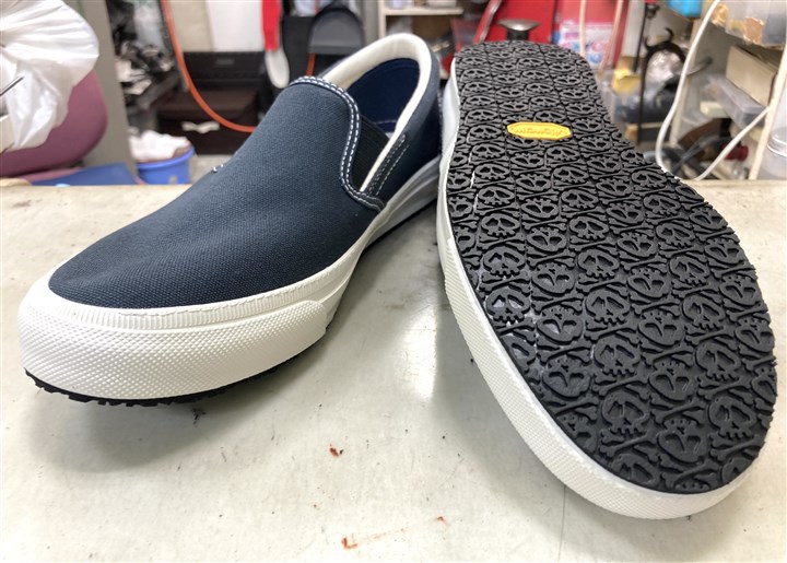 コンバースの底をスカルソールで補強、1