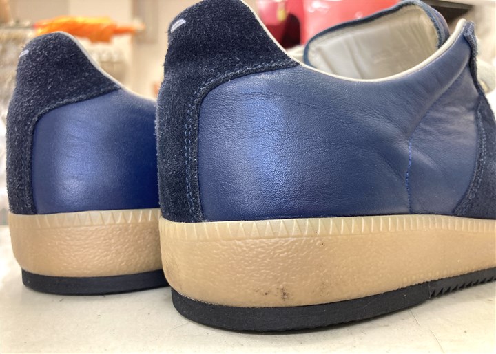 �}���W�F���̃X�j�[�J�[�̃J�J�g�\�ւ��C���A2