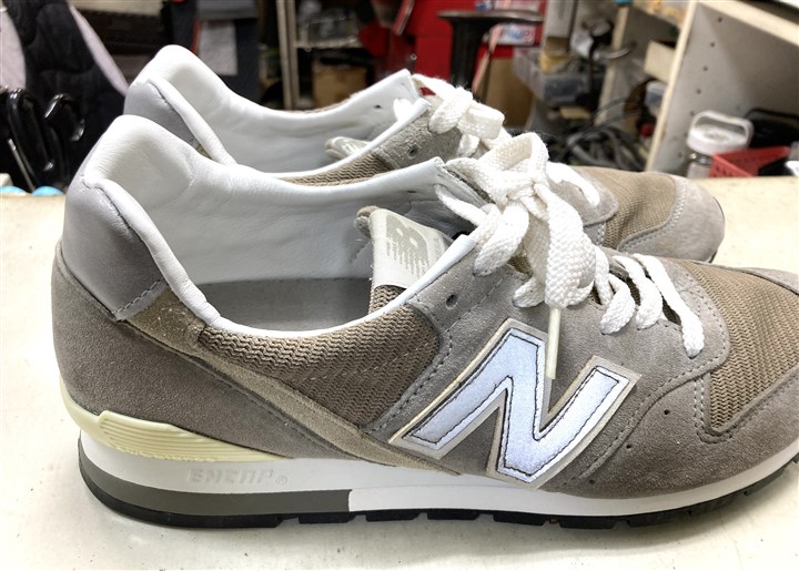 �j���[�o�����X996�̃J�J�g���t���N�^�������̏C���A4