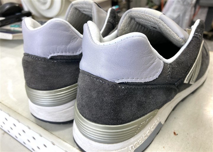 �j���[�o�����X1400�̃J�J�g���t���N�^�������C���A1