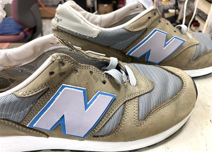 �j���[�o�����X1300�̃T�C�h�́uN�}�[�N�v�̌����C���A5