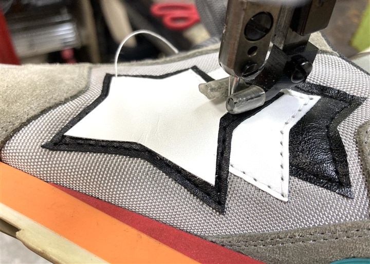 �A�g�����e�B�b�N�X�^�[�Y�̃T�C�h��4�A�X�^�[�̌����C���A5