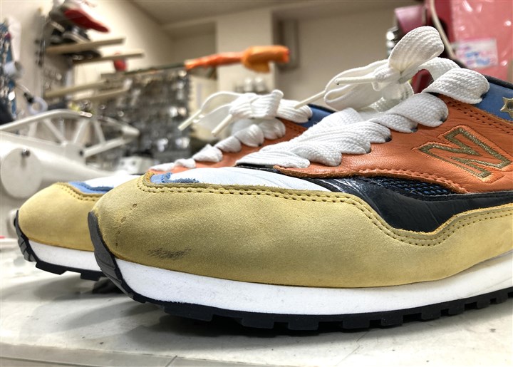 �j���[�o�����X�̃X�j�[�J�[�̃I�[���\�[�������C���A3