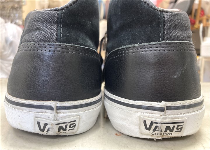 VANSのスニーカーのソール側面の剥がれ防止ステッチ修理、7