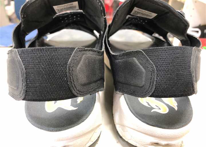 リーボック【ポンプフリューリ】サンダルスニーカーのバックバンド交換修理、3