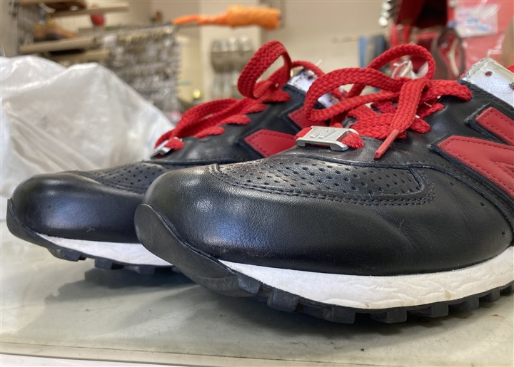 �j���[�o�����X�̃J�J�g�v���X�`�b�N�p�[�c�̌����C���A6