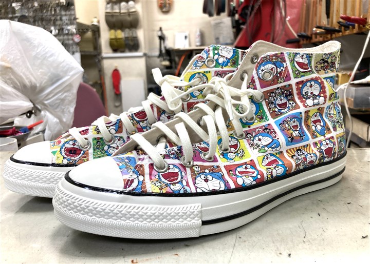 ドラえもんコラボのコンバースのソール側面ステッチ修理、8