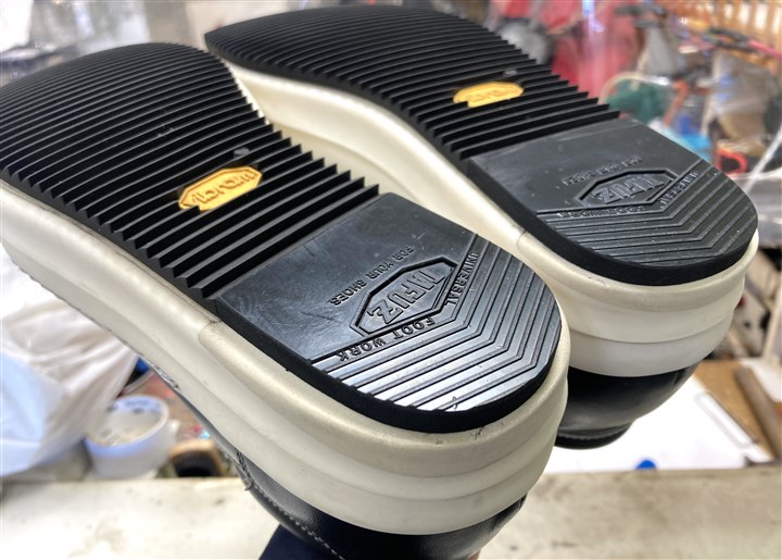 ���b�N�I�E�G���X�y���B���e�[�W�X�j�[�N�X�z�̃J�J�g�\�ւ��C���A2