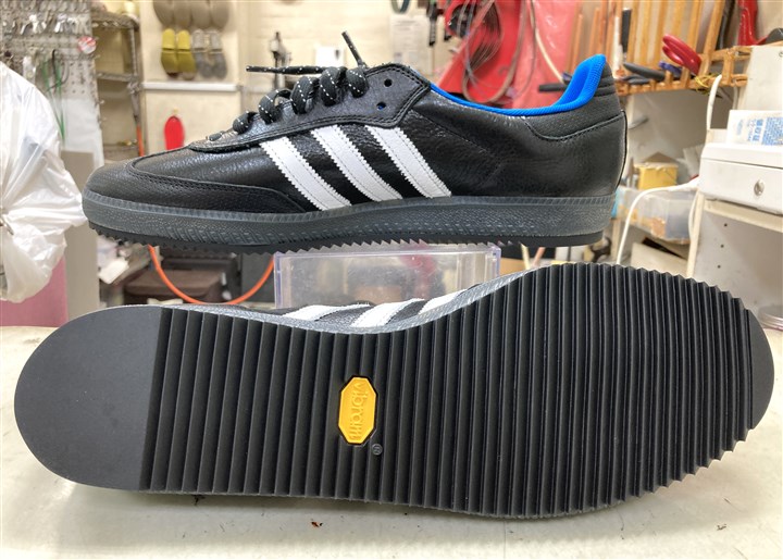 �A�f�B�_�X�̃X�j�[�J�[�̒���V���[�N�\�[���ŕ⋭�C���A1