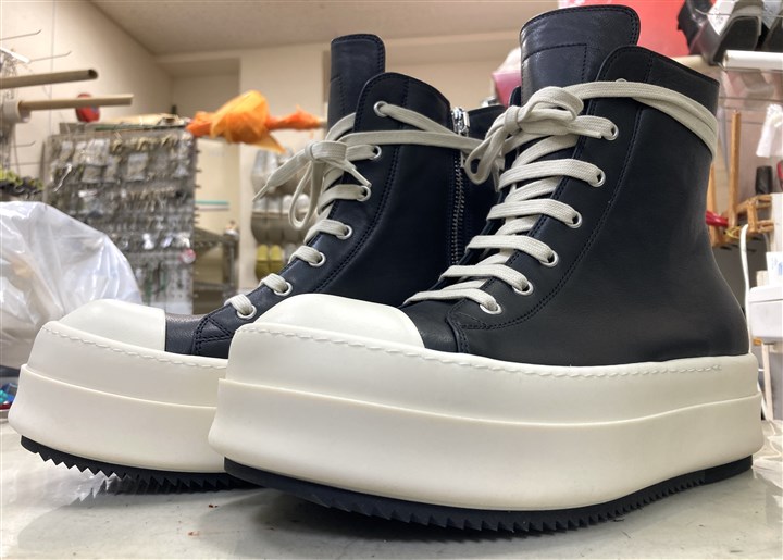 ���b�N�I�E�G���X�y���K�o���p�[�z�̃X�j�[�J�[�\�[���⋭�C���A8