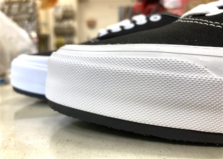 VANSのスニーカーソール補強修理、2