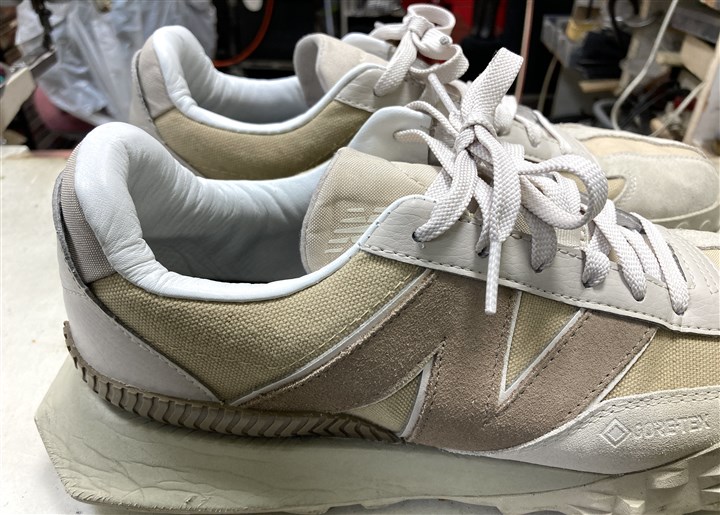 �u���X�C���̎蒼���C���v�j���[�o�����X�X�j�[�J�[�i�A�t�^�[�j