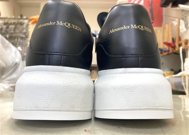 �A���L�T���_�[�E�}�b�N�C�[���̃X�j�[�J�[�̌����Ă���J�J�g���ς��ă\�[���⋭�C���A10