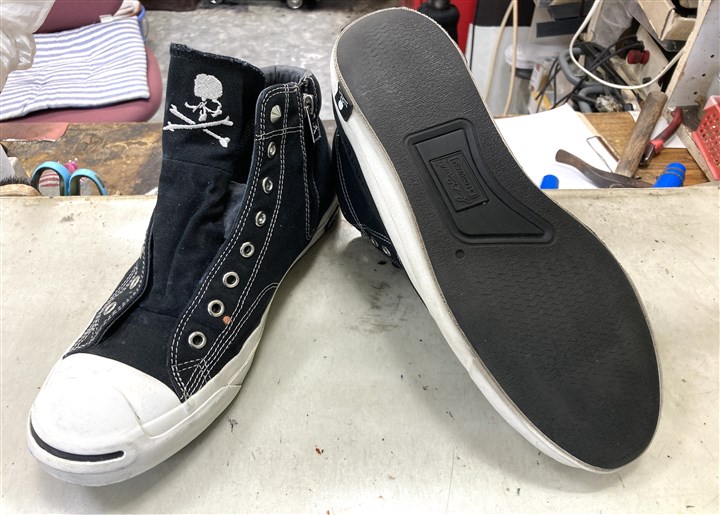 マスターマインド×コンバースのスニーカーの減りすぎたカカト修理＆ソール補強、2
