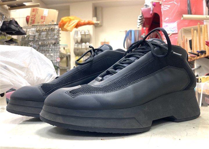 �����E�X�̃X�j�[�J�[�̃\�[���⋭�C���A4