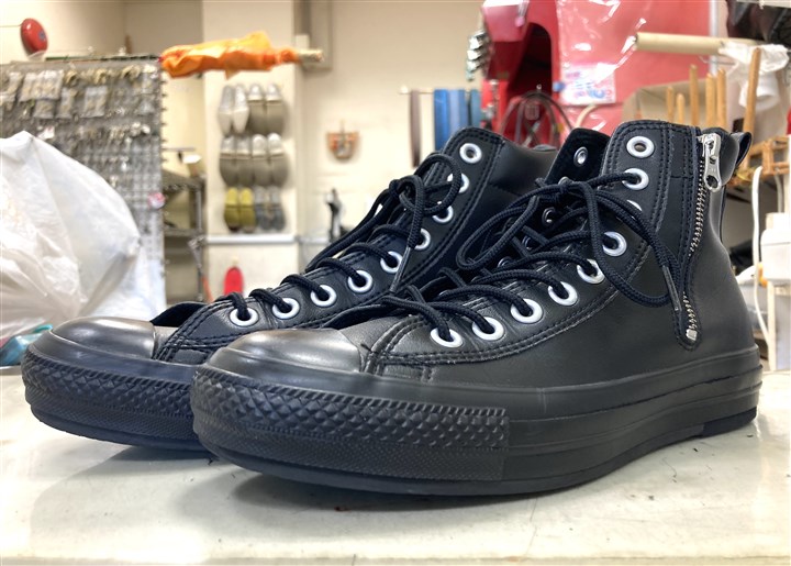 「ソール補強ゴムのカカト貼替えメンテナンス修理事例」コンバース（アフター）